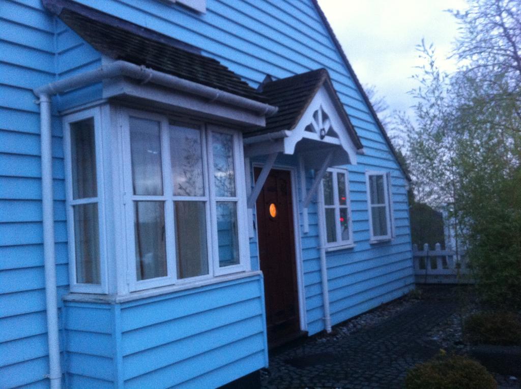 The Greyhound Cottage Chigwell Exterior foto